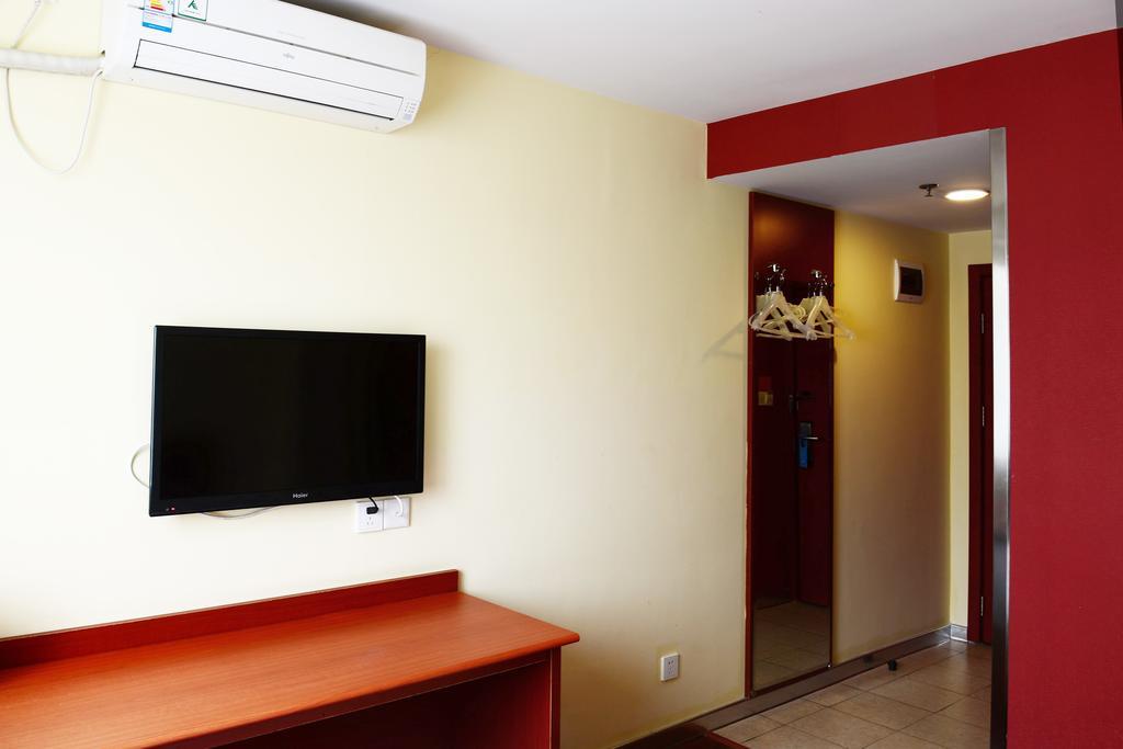 Hanting Express Shanghai Middle Sichuan Road Εξωτερικό φωτογραφία