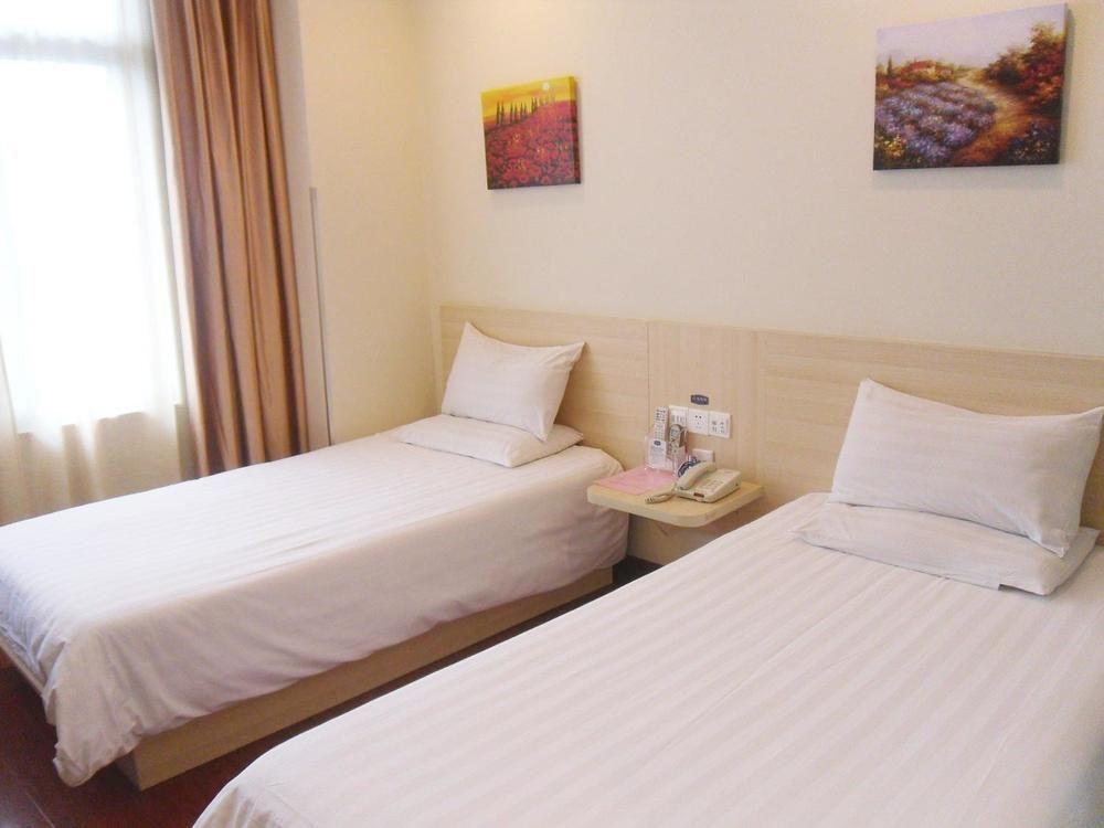 Hanting Express Shanghai Middle Sichuan Road Εξωτερικό φωτογραφία