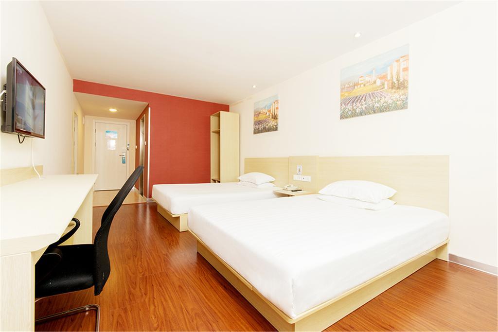 Hanting Express Shanghai Middle Sichuan Road Εξωτερικό φωτογραφία