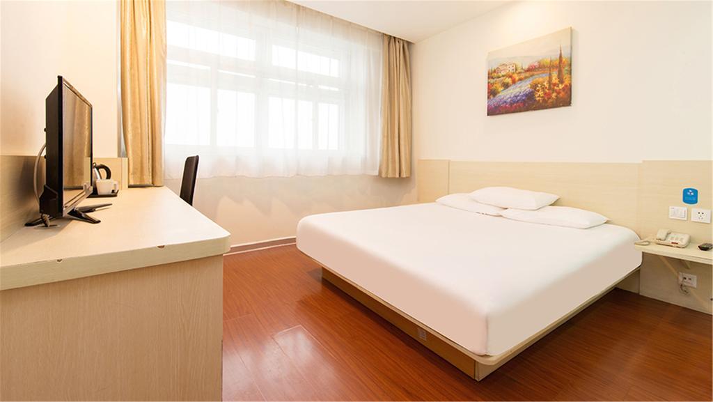 Hanting Express Shanghai Middle Sichuan Road Εξωτερικό φωτογραφία