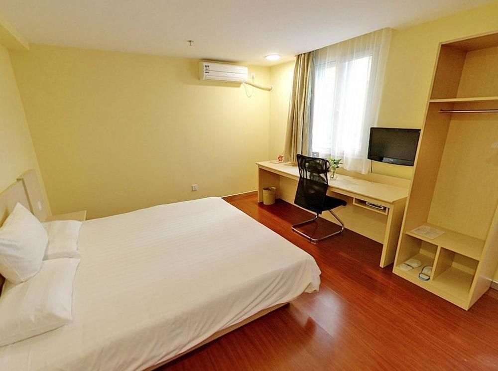 Hanting Express Shanghai Middle Sichuan Road Εξωτερικό φωτογραφία